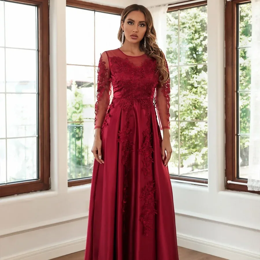 New women's clothing lace swinging sexy long dress trailing banquet evening dress new sexy temperament elegant high-end clothing
New women's clothing lace swinging sexy long dress trailing banquet evening dress new sexy temperament elegant high-end clothing