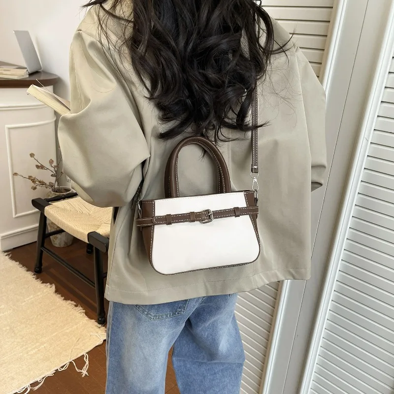 Advanced Western style Small Bag for Women 2026 New Versatile Crossbody Bag Fashion Handbag Small Handbag
Advanced Western style Small Bag for Women 2026 New Versatile Crossbody Bag Fashion Handbag Small Handbag