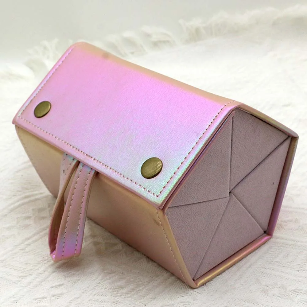 Portable Folding Glasses Organizer Large Capacity Magnetic Button Five Lattice Glasses Storage Box Anti-scratch PU
Portable Folding Glasses Organizer Large Capacity Magnetic Button Five Lattice Glasses Storage Box Anti-scratch PU