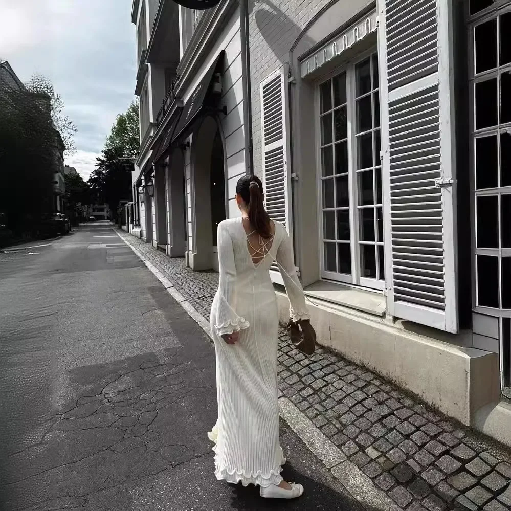 Elegant Women's Dresses Solid Color Round Neck Slim Wooden Earring Long Dress Casual Comfortable Street Dresses 2025 Spring New
Elegant Women's Dresses Solid Color Round Neck Slim Wooden Earring Long Dress Casual Comfortable Street Dresses 2025 Spring New