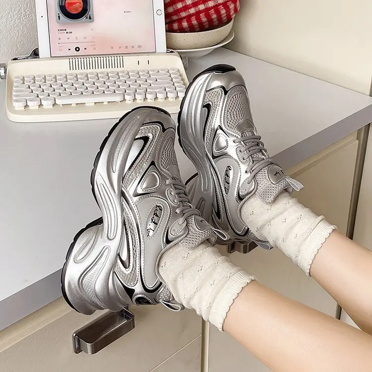 2024 New Men and Women Sport Shoes Black White Casual Sports Sneakers A2105483948
2024 New Men and Women Sport Shoes Black White Casual Sports Sneakers A2105483948