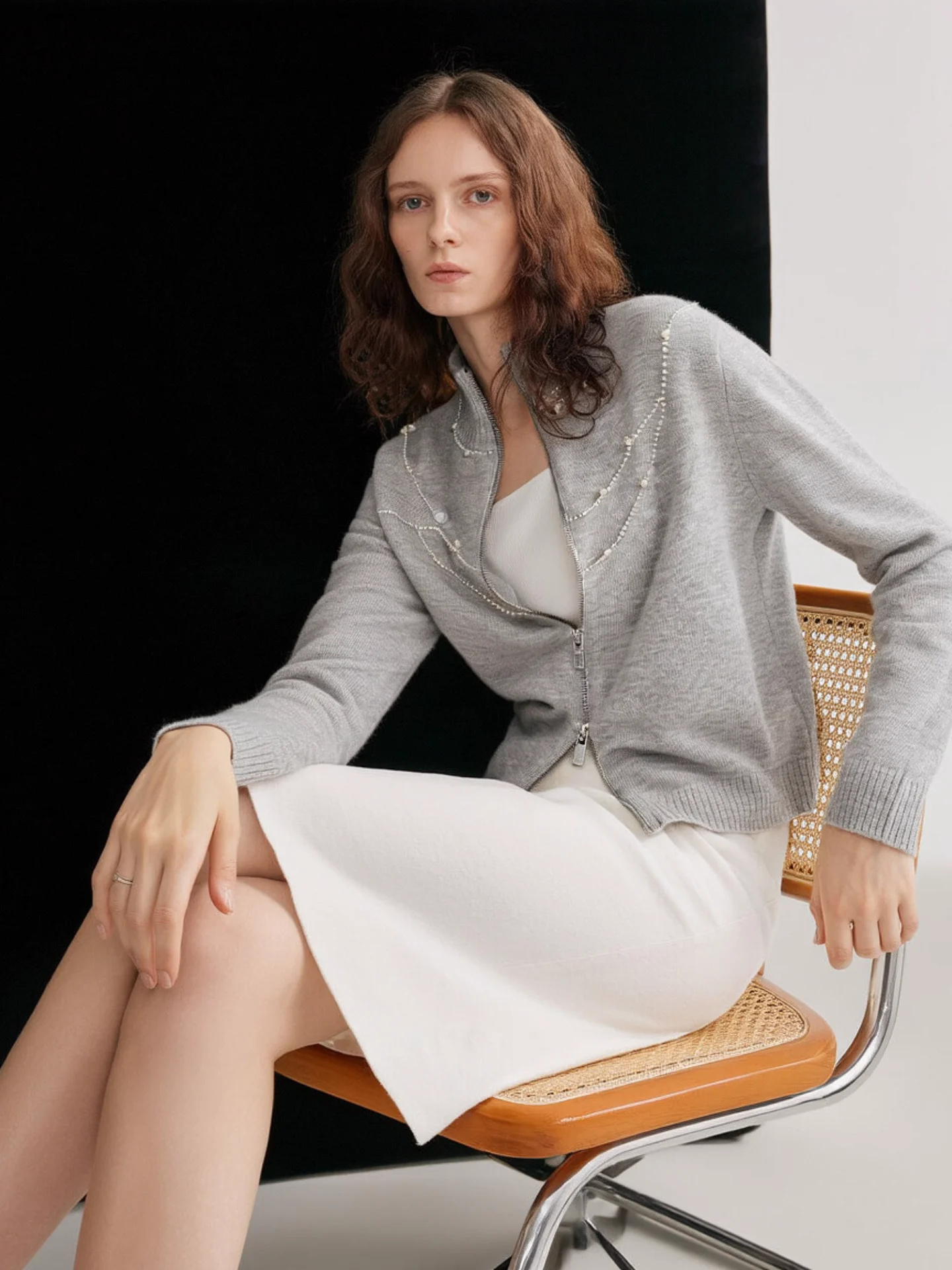 HUAAPPUW Casual Knitted Long Sleeve Button up Grey Sweater Bead Design Open Cardigan Soft Polyester Nylon Blend Autumn New Ar...
HUAAPPUW Casual Knitted Long Sleeve Button up Grey Sweater Bead Design Open Cardigan Soft Polyester Nylon Blend Autumn New Ar...