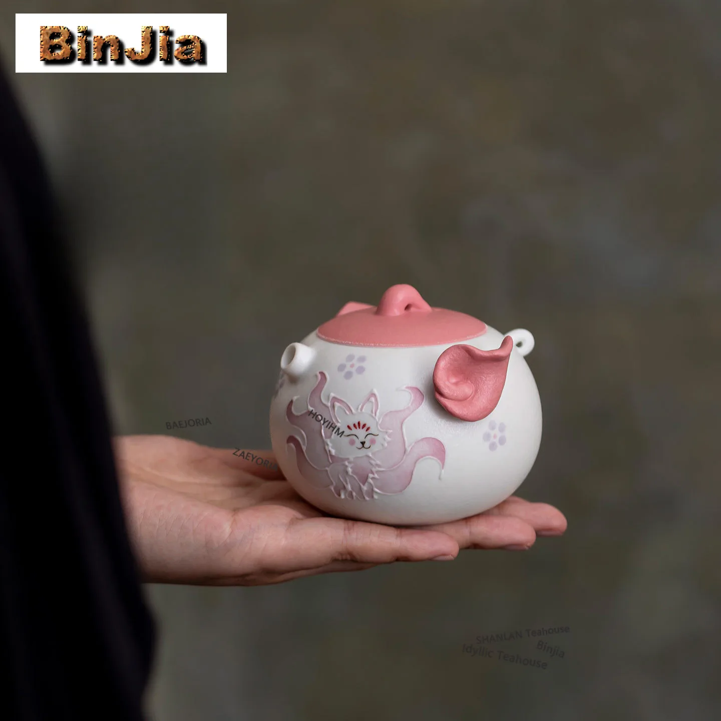225ml Hand-painted Nine-tailed Fox Teapot Zen Tea Infuser Pot Tea Maker Kettle With Strainer Chinese Tea Set Accessories Craft
225ml Hand-painted Nine-tailed Fox Teapot Zen Tea Infuser Pot Tea Maker Kettle With Strainer Chinese Tea Set Accessories Craft