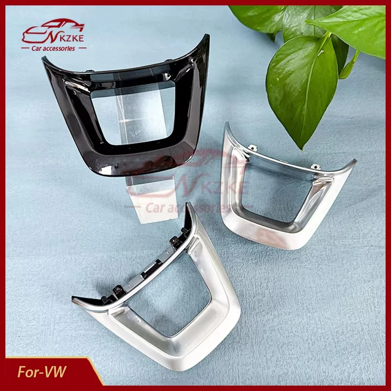 Suitable for Audi Q5L/Q7/Q8 2018-2023 steering wheel logo frame silver or black custom decoration, subscript logo
Suitable for Audi Q5L/Q7/Q8 2018-2023 steering wheel logo frame silver or black custom decoration, subscript logo