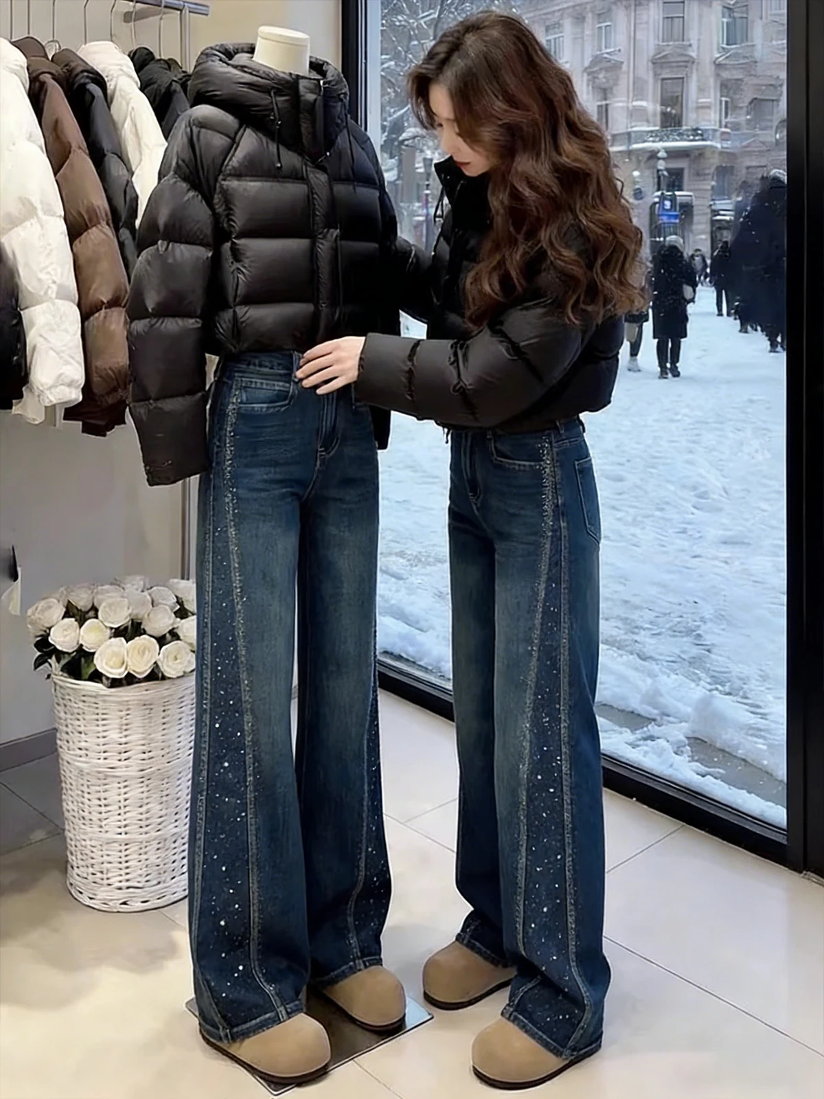 Джинсы с высокой талией и широкими штанинами, женские модные облегающие брюки прямого кроя, повседневные, с декором из страз...
Джинсы с высокой талией и широкими штанинами, женские модные облегающие брюки прямого кроя, повседневные, с декором из страз...