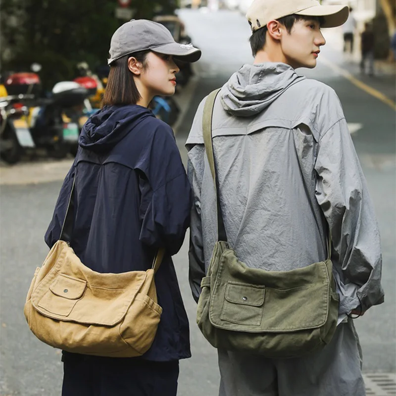 Fashion Canvas Messenger Bag Student Large Capacity Shoulder Schoolbag Unisex Adjustable Messenger Bag Casual Trendy Men's Bag
Fashion Canvas Messenger Bag Student Large Capacity Shoulder Schoolbag Unisex Adjustable Messenger Bag Casual Trendy Men's Bag