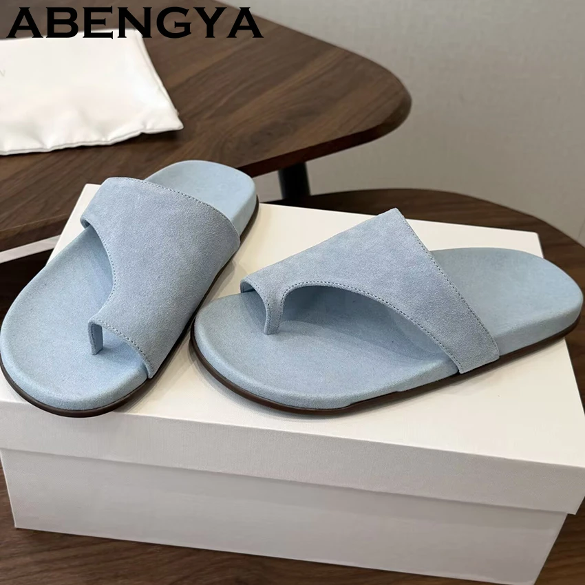 2026 Summer Clip Toe Flat Slippers Women Real Leather Open Toe Flip Flops Mules Outdoor Casual Comfort Beach Slides Shoes Femme
2026 Summer Clip Toe Flat Slippers Women Real Leather Open Toe Flip Flops Mules Outdoor Casual Comfort Beach Slides Shoes Femme