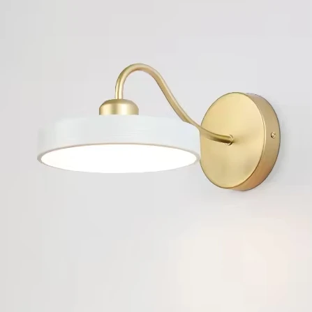 Popular Fashion Living Room Background Wall LED Wall Light Round White Bedroom Bedside High Quality Iron Wall Lamp
Popular Fashion Living Room Background Wall LED Wall Light Round White Bedroom Bedside High Quality Iron Wall Lamp