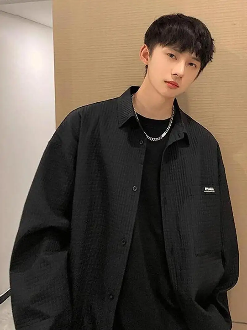 Мужская рубашка с длинным рукавом, весенне-осенняя, в стиле ретро, универсальная, высококачественная, модная, в стиле INS, топ-тренд
Мужская рубашка с длинным рукавом, весенне-осенняя, в стиле ретро, универсальная, высококачественная, модная, в стиле INS, топ-тренд