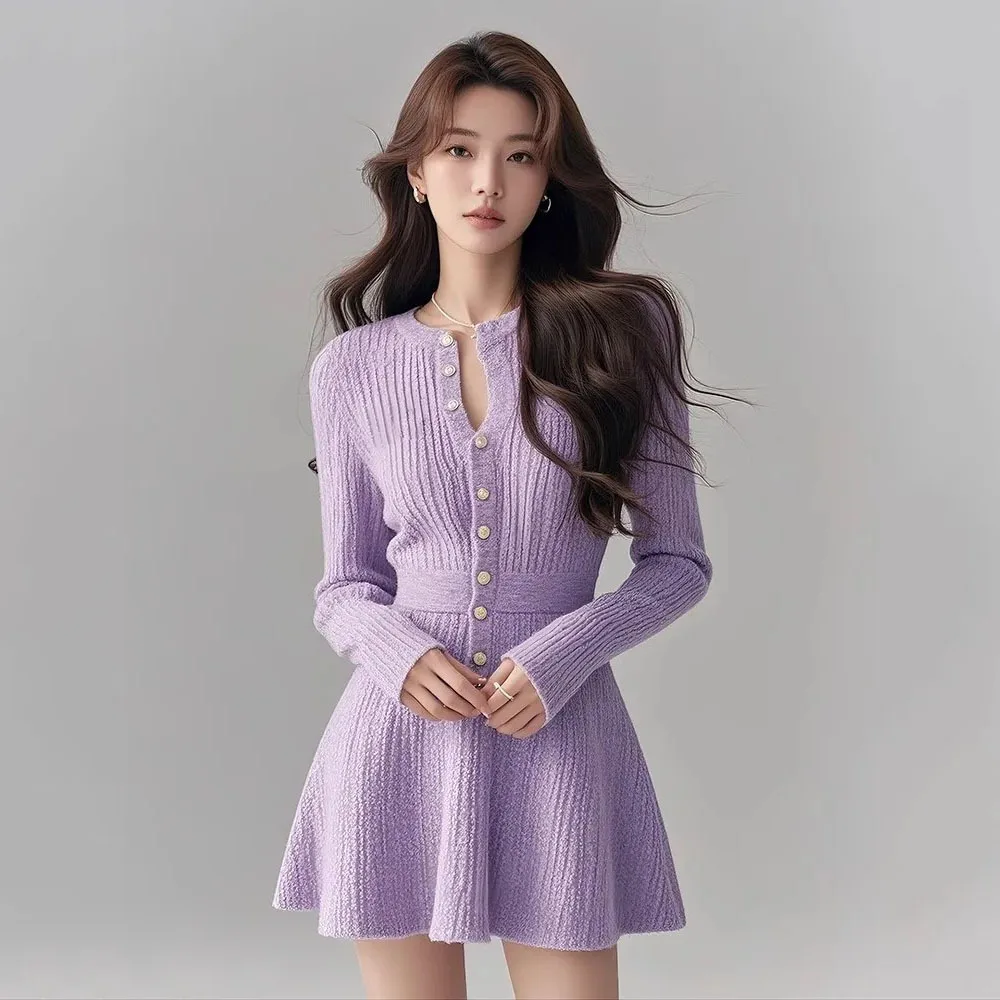 Ladies Short Dress New French Winter Purple Large Lapel Neck Knitting Sweater Sweet Women Single Breasted Party Mini Vestidos
Ladies Short Dress New French Winter Purple Large Lapel Neck Knitting Sweater Sweet Women Single Breasted Party Mini Vestidos