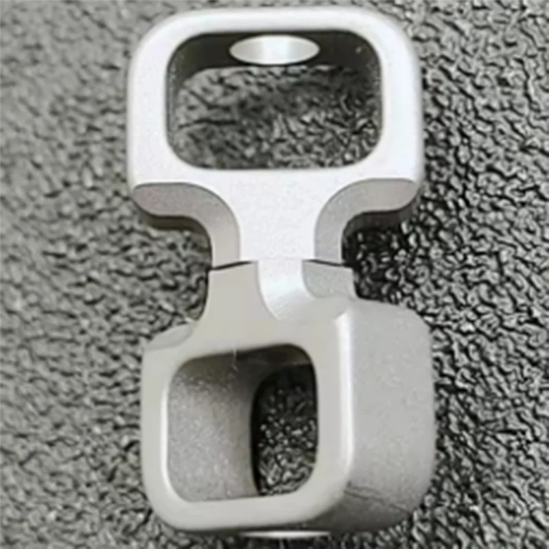 A84E-Mini Titanium Alloy Rotating Keychain EDC Tools DIY Multifunctional Outdoor Car Keyring
A84E-Mini Titanium Alloy Rotating Keychain EDC Tools DIY Multifunctional Outdoor Car Keyring
