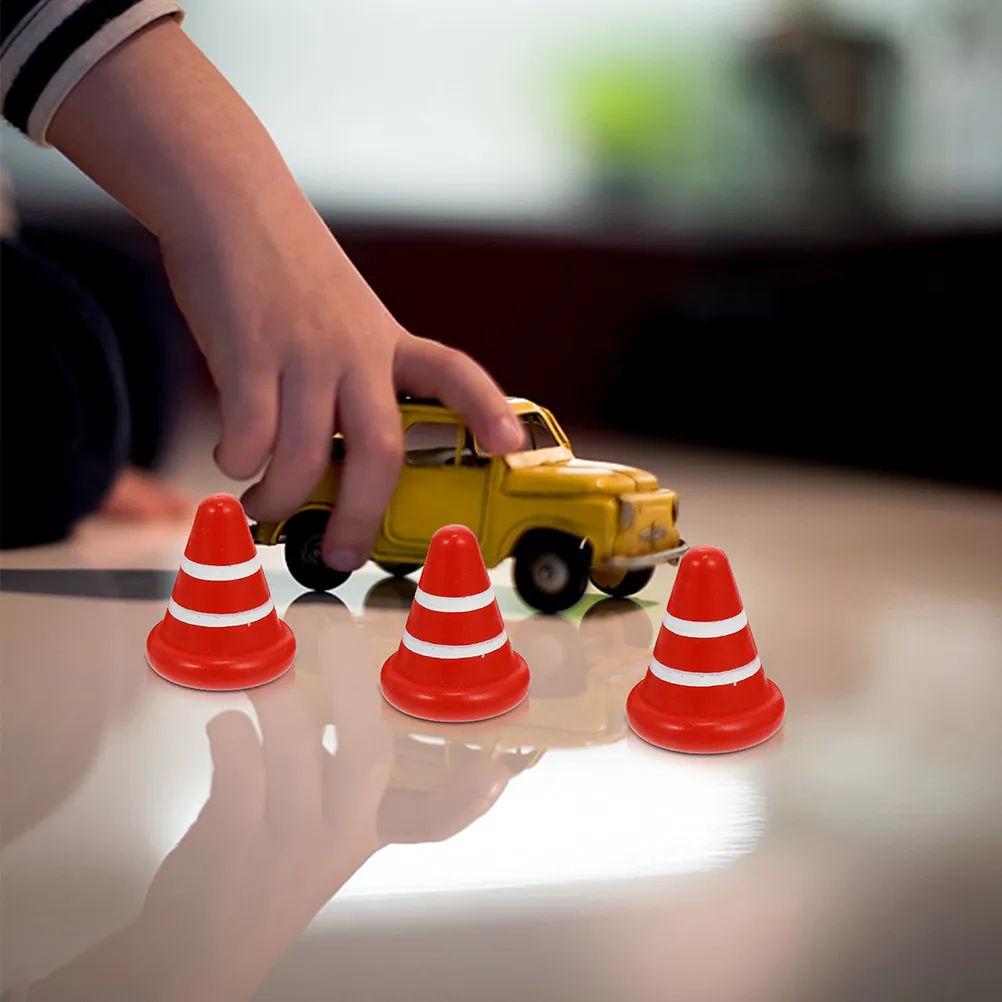 6Pcs Educational Mini Traffic Road Cones Small Realistic Plastic Lightweight Compact Children Learning Scene Simulation Props
6Pcs Educational Mini Traffic Road Cones Small Realistic Plastic Lightweight Compact Children Learning Scene Simulation Props