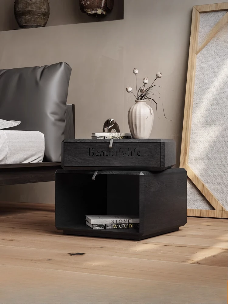 Italian minimalist bedside table rotating storage black retro high-end simple modern
Italian minimalist bedside table rotating storage black retro high-end simple modern