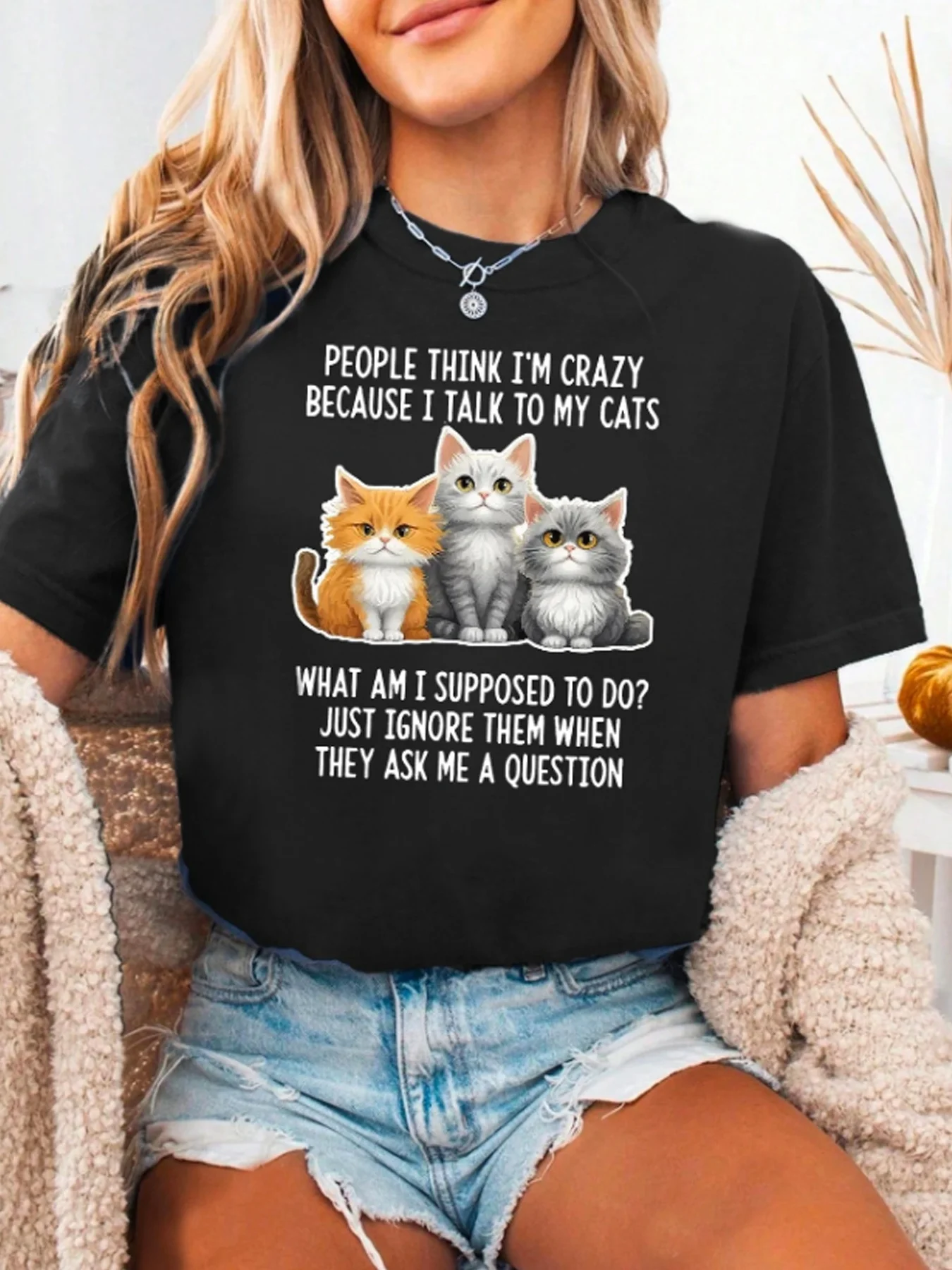 【0652】Три кота, женская футболка больших размеров с круглым вырезом и короткими рукавами, эластичными половинными рукавами и модными принтами
【0652】Три кота, женская футболка больших размеров с круглым вырезом и короткими рукавами, эластичными половинными рукавами и модными принтами