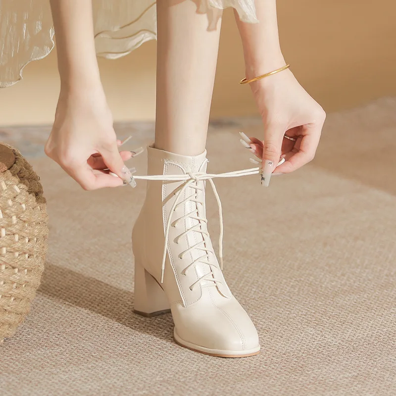 Women High Heels New Lace Up Fashion Simple Fashion Boots Outdoor Trend Walking Short Boots Short Shoes Luxury Comfy 2025
Women High Heels New Lace Up Fashion Simple Fashion Boots Outdoor Trend Walking Short Boots Short Shoes Luxury Comfy 2025
