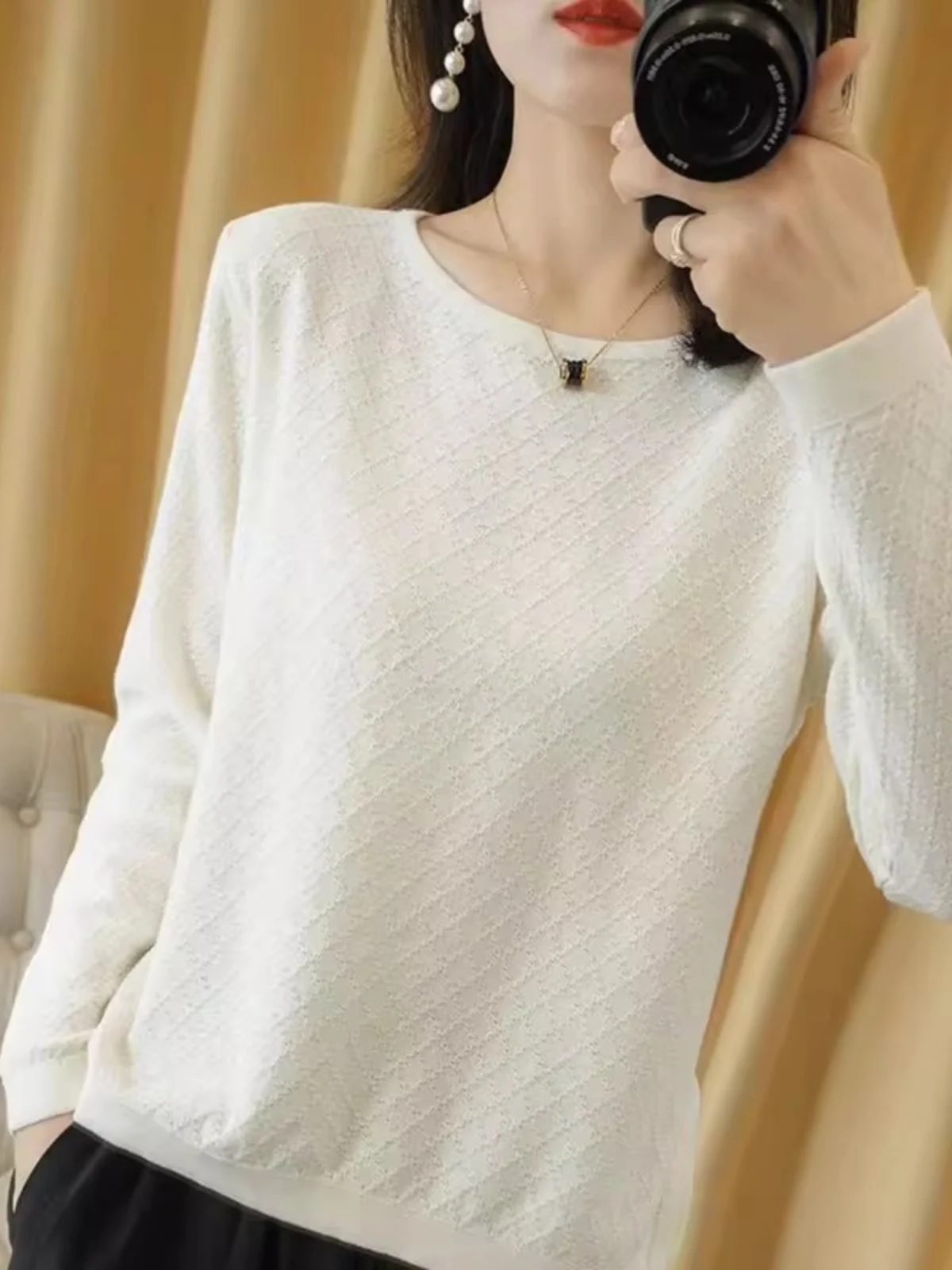 Женский трикотажный топ из 100% хлопка с длинным рукавом, круглым вырезом, ажурной вязкой и разрезами, повседневный, для работы и отдыха
Женский трикотажный топ из 100% хлопка с длинным рукавом, круглым вырезом, ажурной вязкой и разрезами, повседневный, для работы и отдыха