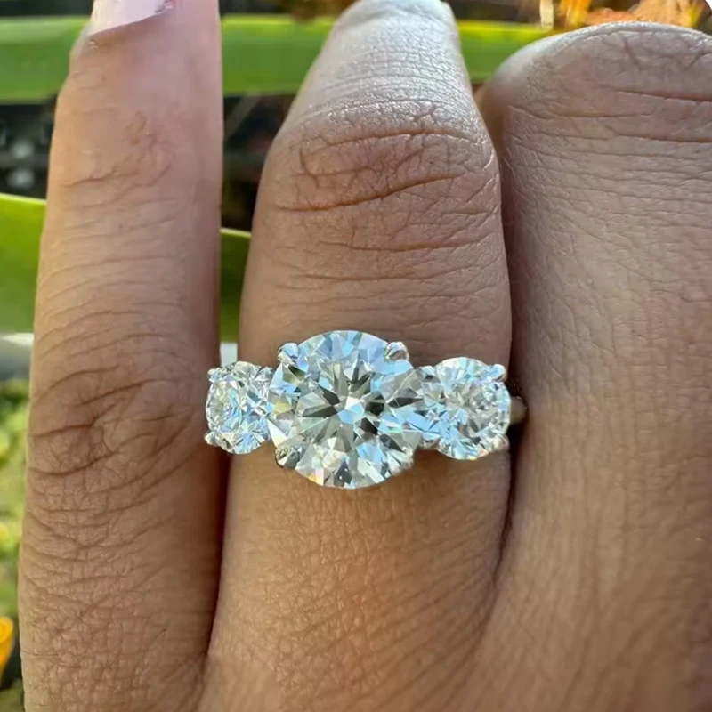 TEN CARATS 3 мм кольца с муассанитом для женщин S925 серебро помолвка свадебное кольцо со сверкающим бриллиантом ювелирные изделия подарок
TEN CARATS 3 мм кольца с муассанитом для женщин S925 серебро помолвка свадебное кольцо со сверкающим бриллиантом ювелирные изделия подарок