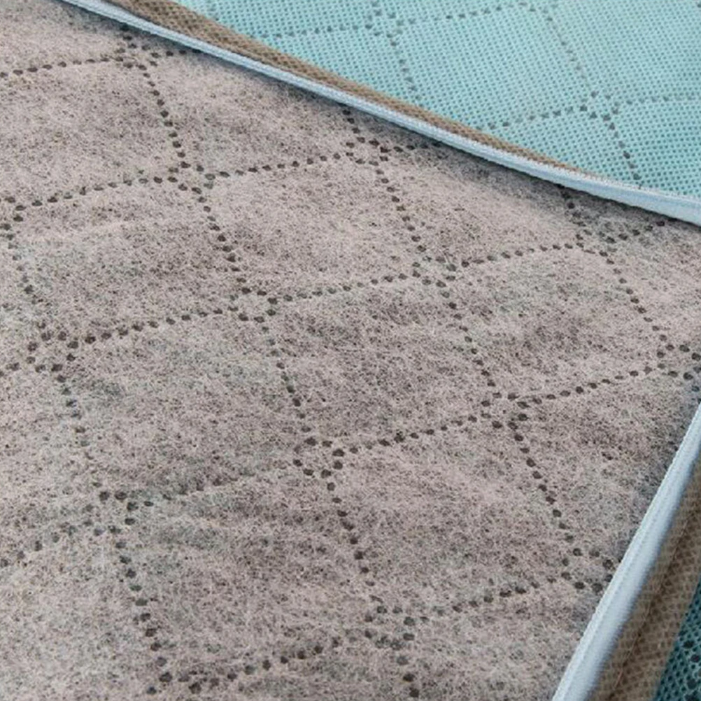 Large Size Charcoal Quilt Storage Bag Zipper Closure Lightweight Foldable Clothes Organizer 
Large Size Charcoal Quilt Storage Bag Zipper Closure Lightweight Foldable Clothes Organizer