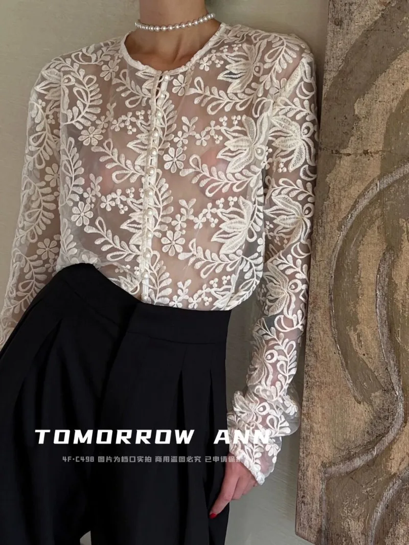 Sexy Lace See-through Top O-neck Floral Hollow Design Knitted Cardigan Long-sleeved Shirt Women's Blouse Spring Female Clothes
Sexy Lace See-through Top O-neck Floral Hollow Design Knitted Cardigan Long-sleeved Shirt Women's Blouse Spring Female Clothes