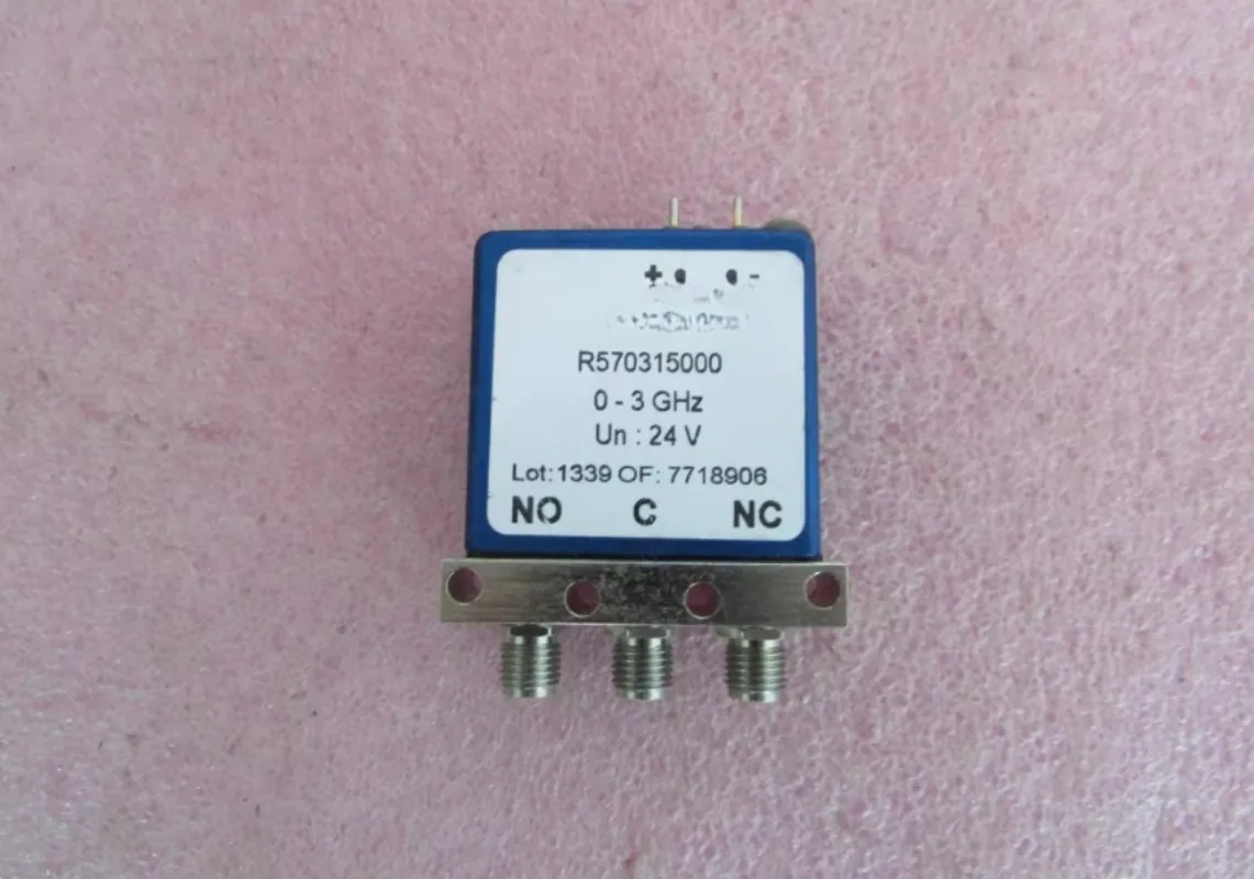 R570315000 3 ГГц 300 Вт 24 В RF микроволновый коаксиальный переключатель SPDT
R570315000 3 ГГц 300 Вт 24 В RF микроволновый коаксиальный переключатель SPDT