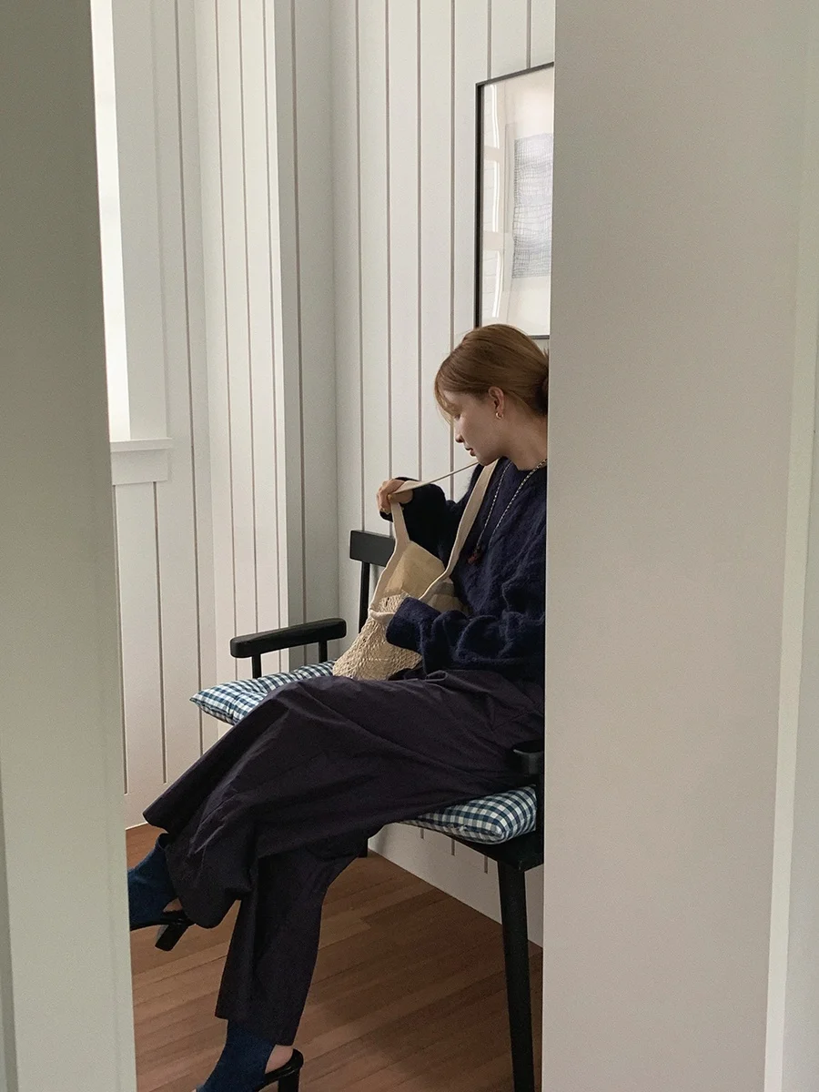 Bluetique High Waist Wide Leg Pants Knot Nine Points Loose Trousers Pleated Autumn Spring Season Women's Casual Pants
Bluetique High Waist Wide Leg Pants Knot Nine Points Loose Trousers Pleated Autumn Spring Season Women's Casual Pants