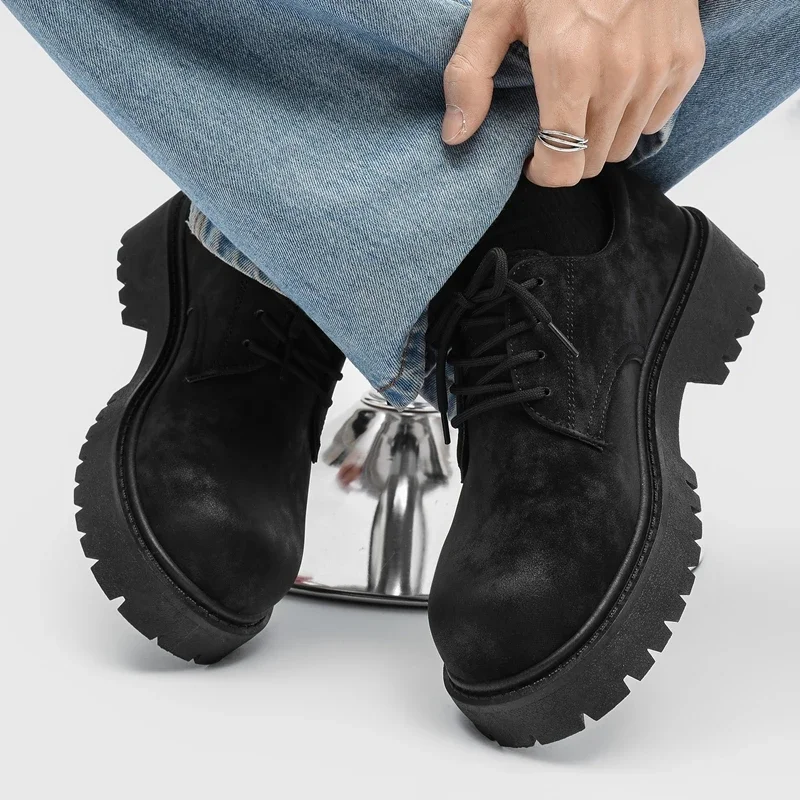 Men's British Retro Wide Round-Toe Derby Shoes Outdoor Business Platform Men's Shoes Chunky Casual Leather Shoes Zapatos Hombre
Men's British Retro Wide Round-Toe Derby Shoes Outdoor Business Platform Men's Shoes Chunky Casual Leather Shoes Zapatos Hombre