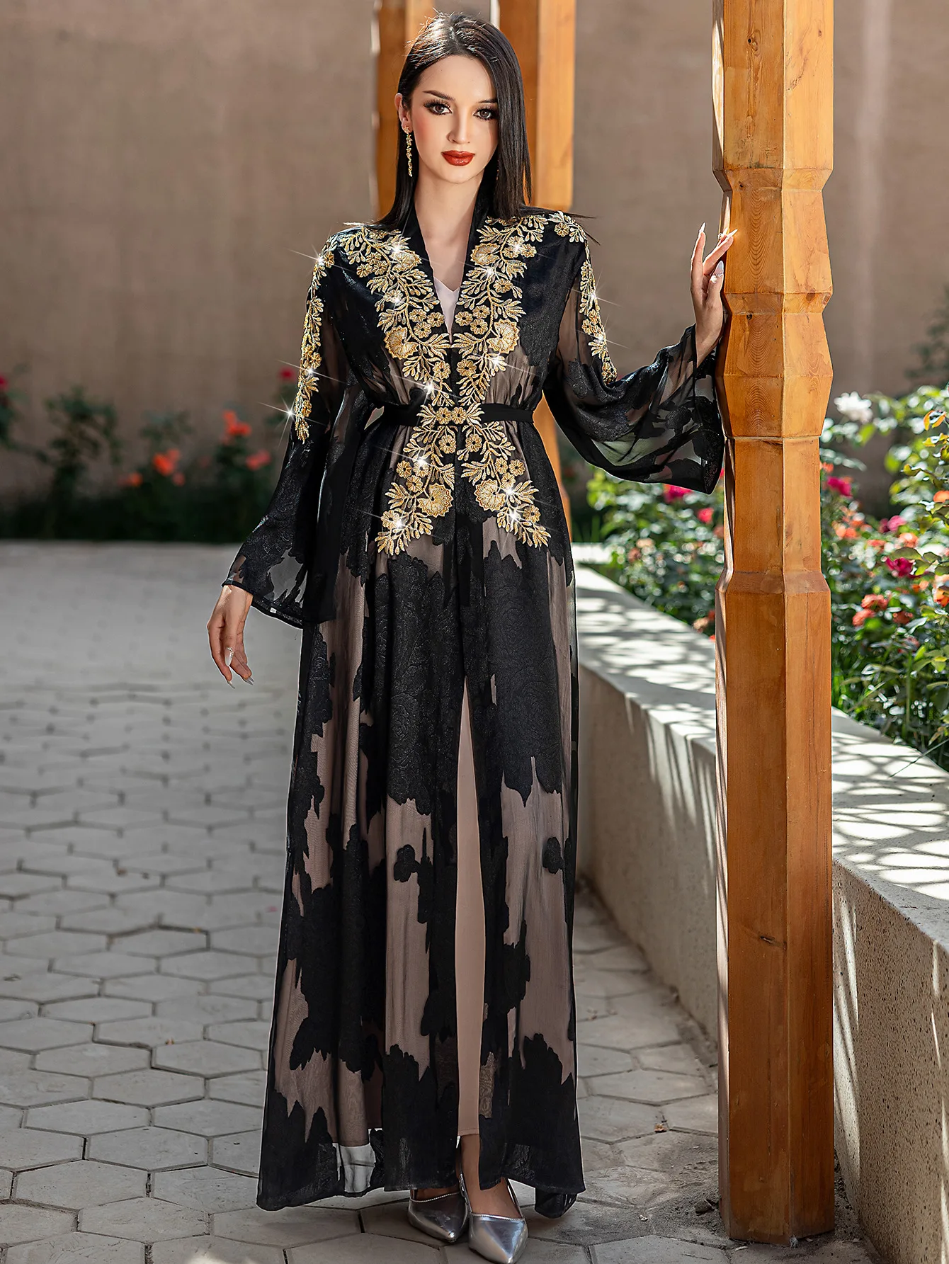 Eid Ramadan Black Gold Lace Embroidery Abaya Dubai Luxury Evening Dress Women Muslim Sets Morocco Kaftan Kebaya Femme Robe Gown
Eid Ramadan Black Gold Lace Embroidery Abaya Dubai Luxury Evening Dress Women Muslim Sets Morocco Kaftan Kebaya Femme Robe Gown