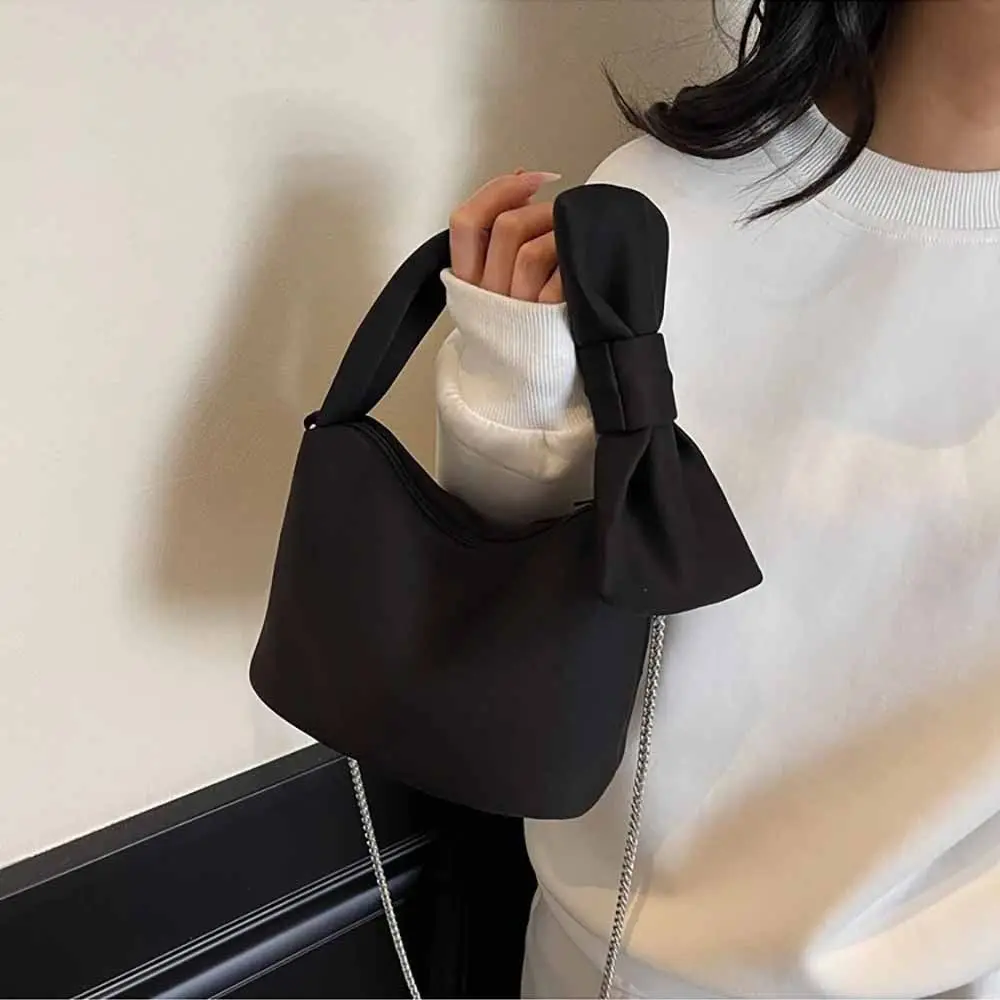 Trendy Creative Women Bow Handbag Large Capacity Pink Solid Color Wristlet Bag Black Red Sweet Shoulder Bag Work
Trendy Creative Women Bow Handbag Large Capacity Pink Solid Color Wristlet Bag Black Red Sweet Shoulder Bag Work