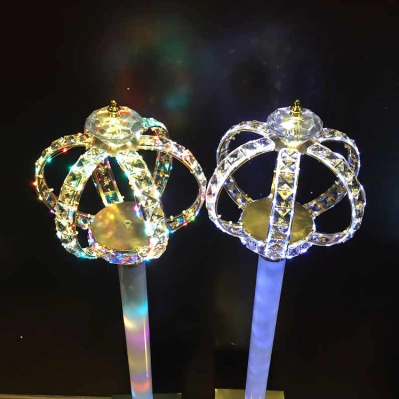 Bar LED Luminous Truncheon Toast Brand Wine Transmitter VIP Champagne Wine Rack Crown Handheld Props
Bar LED Luminous Truncheon Toast Brand Wine Transmitter VIP Champagne Wine Rack Crown Handheld Props