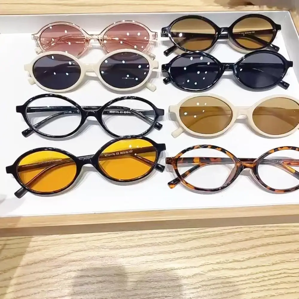 New Small Frame Small Round Sunglasses UV400 Protection Travel Eyeglasses Plastics Oval Sunglasses for Men Women
New Small Frame Small Round Sunglasses UV400 Protection Travel Eyeglasses Plastics Oval Sunglasses for Men Women