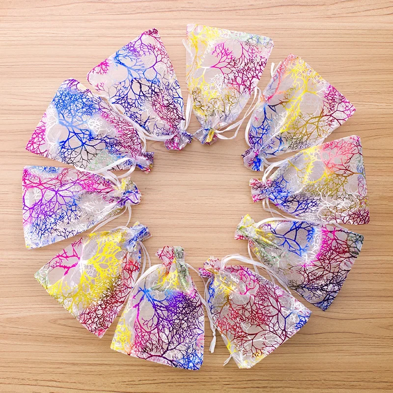 100pcs wholesale gift distribution Christmas Day party stretch wedding love bag gift candy bag gift bag transparent yarn bag 
100pcs wholesale gift distribution Christmas Day party stretch wedding love bag gift candy bag gift bag transparent yarn bag