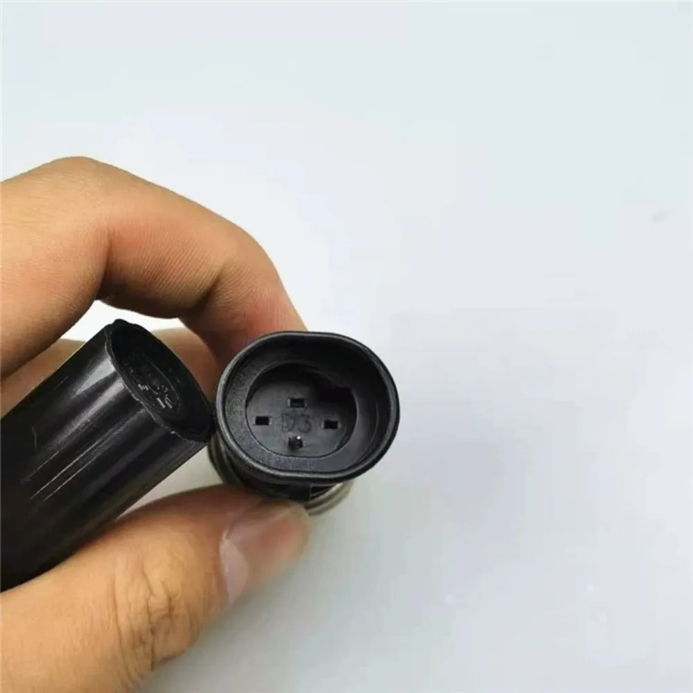 For Chevrolet Captiva Malibu 08-17 for Opel Antara for Buick Lacrosse Regal Oil Pressure Sensor Sensing Plug Brand New Genuine
For Chevrolet Captiva Malibu 08-17 for Opel Antara for Buick Lacrosse Regal Oil Pressure Sensor Sensing Plug Brand New Genuine