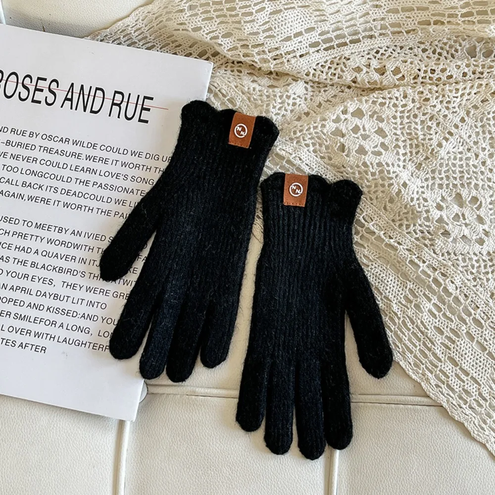 Lace Cashmere Winter Gloves Wool Knitted Windproof Open Finger Warm Gloves Touch Screen Casual Style Electric Bike Gloves Female
Lace Cashmere Winter Gloves Wool Knitted Windproof Open Finger Warm Gloves Touch Screen Casual Style Electric Bike Gloves Female