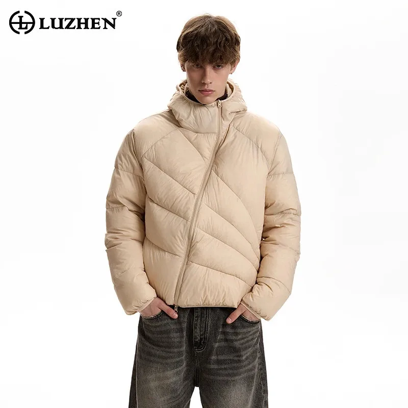 LUZHEN 2025 Winter New Fashion Handsome Slant Zipper Design Hooded Padded Coat Men's Trendy Solid Color Casual Male Parka JY5384
LUZHEN 2025 Winter New Fashion Handsome Slant Zipper Design Hooded Padded Coat Men's Trendy Solid Color Casual Male Parka JY5384