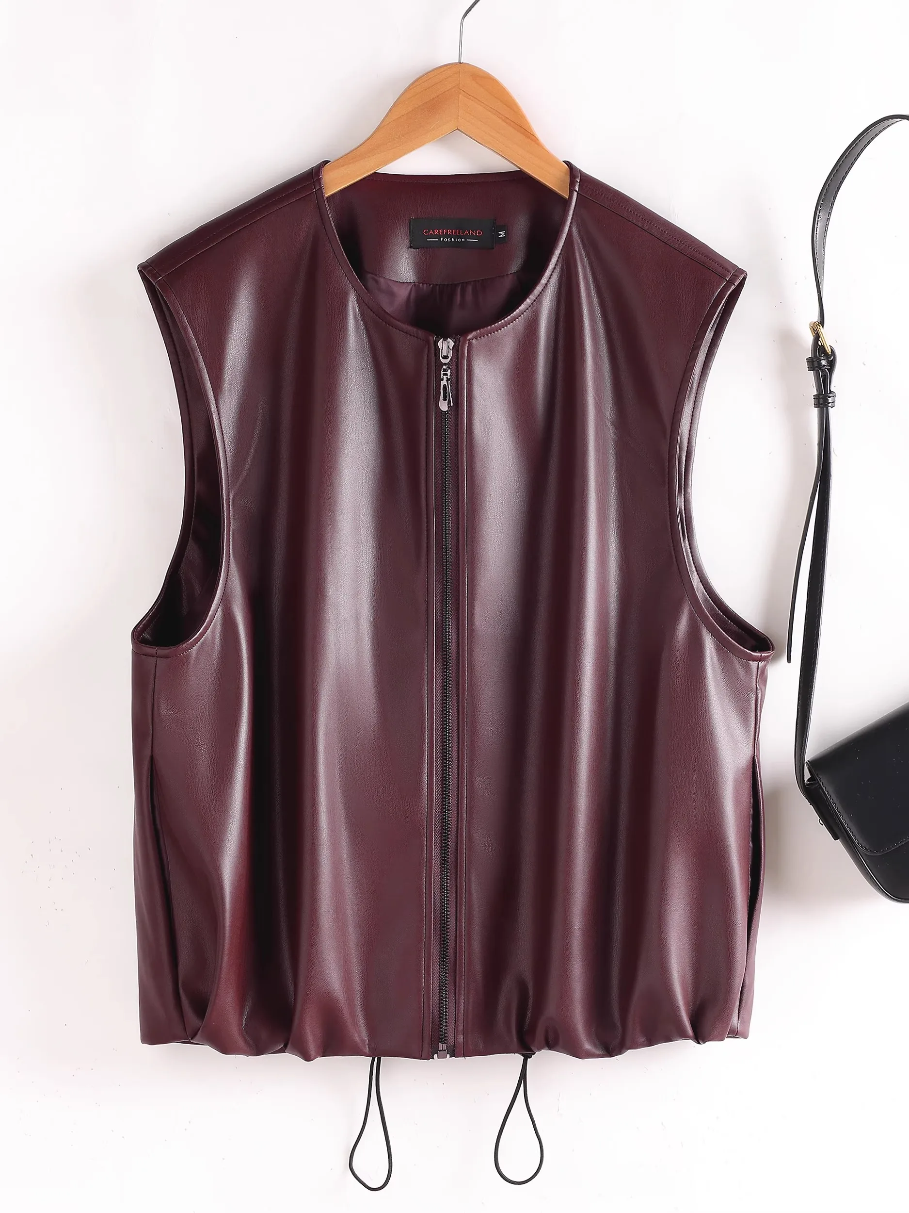2025 Spring Autumn New Sle Women's ort eepskin Leather Vest Slimming Outerwear Loose Fit Zipper round Ne Coat
2025 Spring Autumn New Sle Women's ort eepskin Leather Vest Slimming Outerwear Loose Fit Zipper round Ne Coat