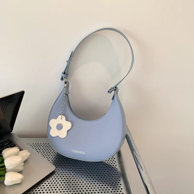 2025 Spring Summer Pastel Shoulder Bag Korean Style Underarm Purse Minimalist Solid Color Dumpling Bag Cute Casual Crossbody
2025 Spring Summer Pastel Shoulder Bag Korean Style Underarm Purse Minimalist Solid Color Dumpling Bag Cute Casual Crossbody