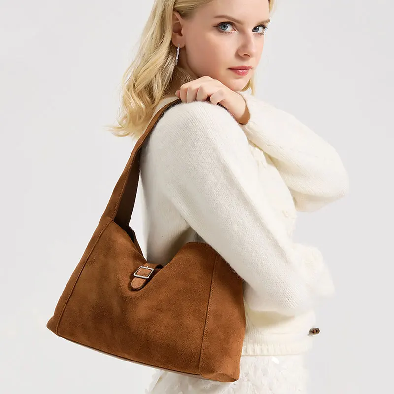 Women's Bag New Suede Split Leather Luxury Designer Shoulder Bag High Quality Cowhide Women Bags Fashion Female Handbag
Women's Bag New Suede Split Leather Luxury Designer Shoulder Bag High Quality Cowhide Women Bags Fashion Female Handbag