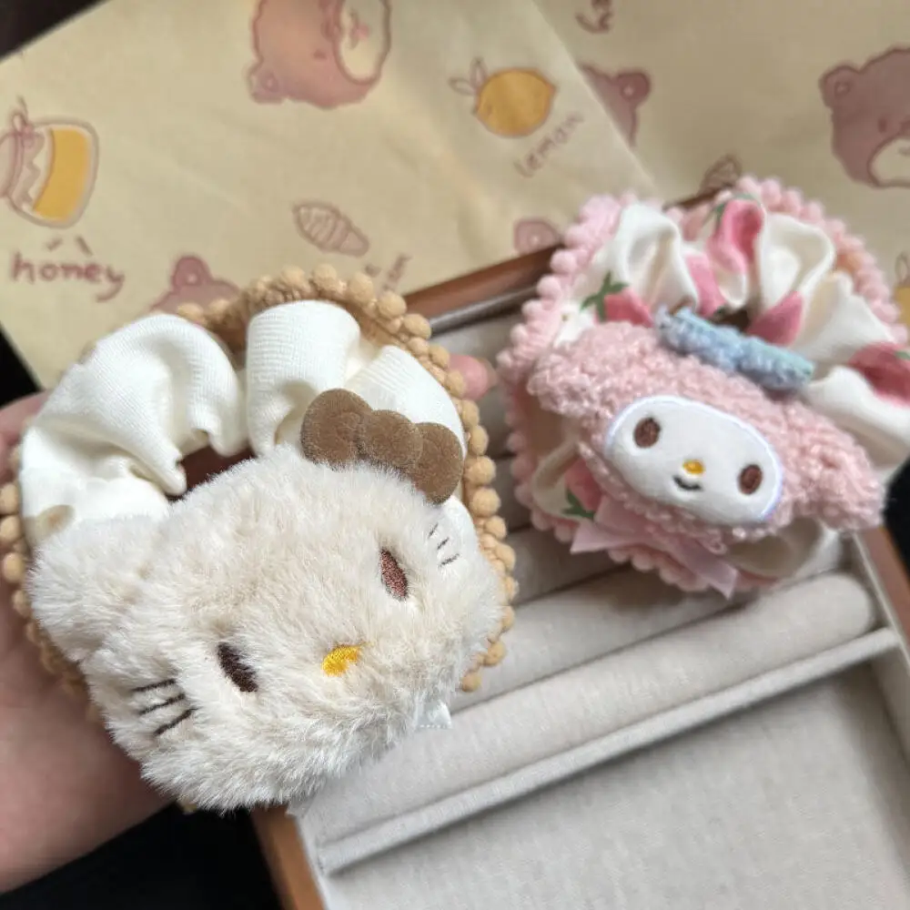 Осень-зима Sanrio Hello Kitty Melody, мягкая резинка для волос, милый мультяшный шнур для волос, хвост, аксессуары для волос, розовые резинки для волос для девочек
Осень-зима Sanrio Hello Kitty Melody, мягкая резинка для волос, милый мультяшный шнур для волос, хвост, аксессуары для волос, розовые резинки для волос для девочек