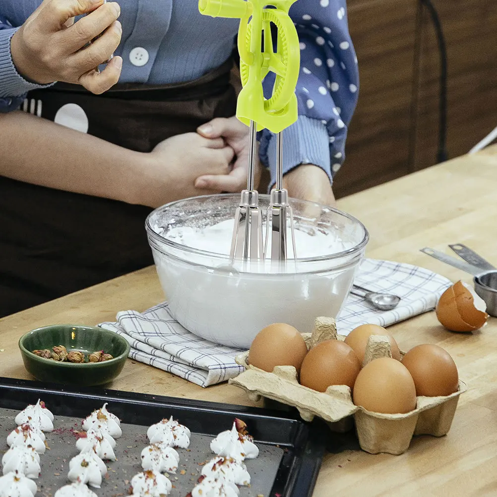 Ergonomic Hand Crank Manual Egg Mixer Stainless Steel Blender for Beating Batter Butter Cream Kitchen Mixing Tool Multi-Function
Ergonomic Hand Crank Manual Egg Mixer Stainless Steel Blender for Beating Batter Butter Cream Kitchen Mixing Tool Multi-Function