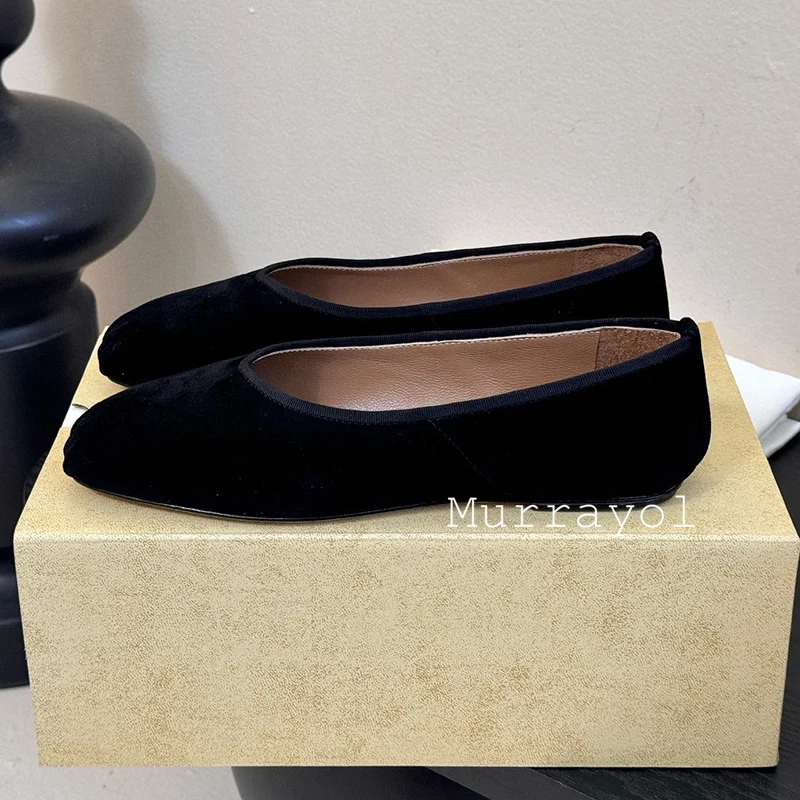 New Flat Shoes Women's Suede Round Toe Casual Walking Shoes Spring Summer Versatile Loafers Retro Shallow Mouth Single Shoes
New Flat Shoes Women's Suede Round Toe Casual Walking Shoes Spring Summer Versatile Loafers Retro Shallow Mouth Single Shoes