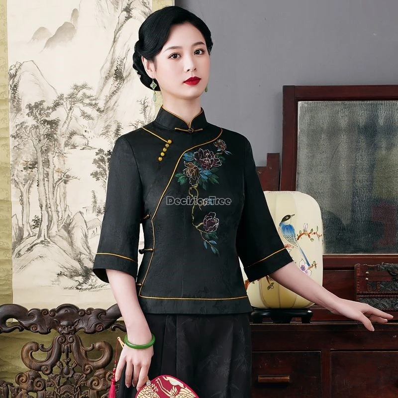 2025 этнический стиль, вышивка, цветок, рукав с семью точками, Cheongsam, костюм Тан, блузка, женская элегантная блузка в китайском стиле, топ
2025 этнический стиль, вышивка, цветок, рукав с семью точками, Cheongsam, костюм Тан, блузка, женская элегантная блузка в китайском стиле, топ