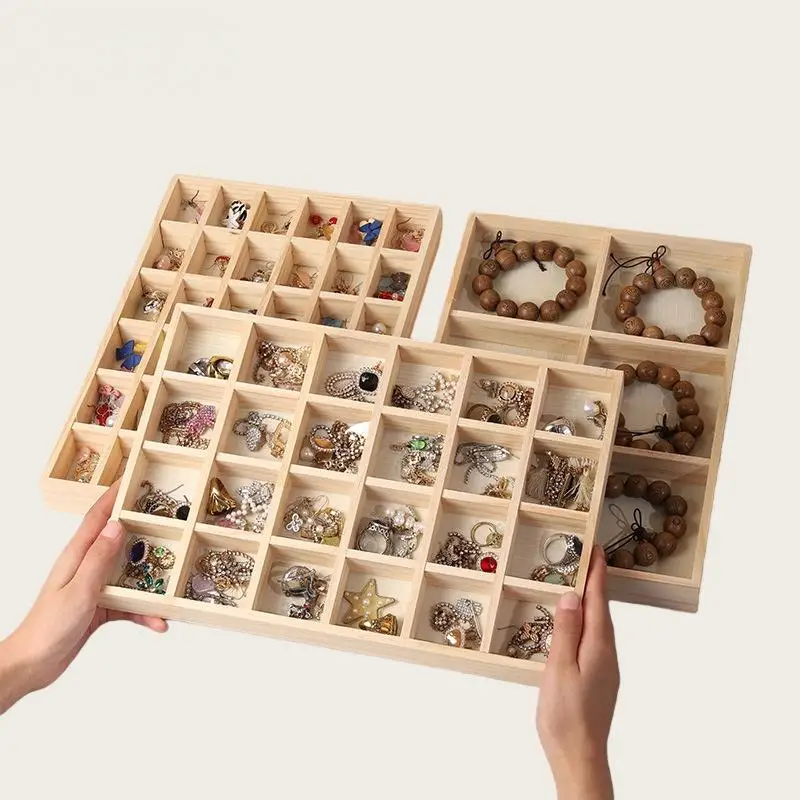 1Pcs Wooden Jewelry Display Holder Portable Ring Earrings Necklace Organizer
1Pcs Wooden Jewelry Display Holder Portable Ring Earrings Necklace Organizer