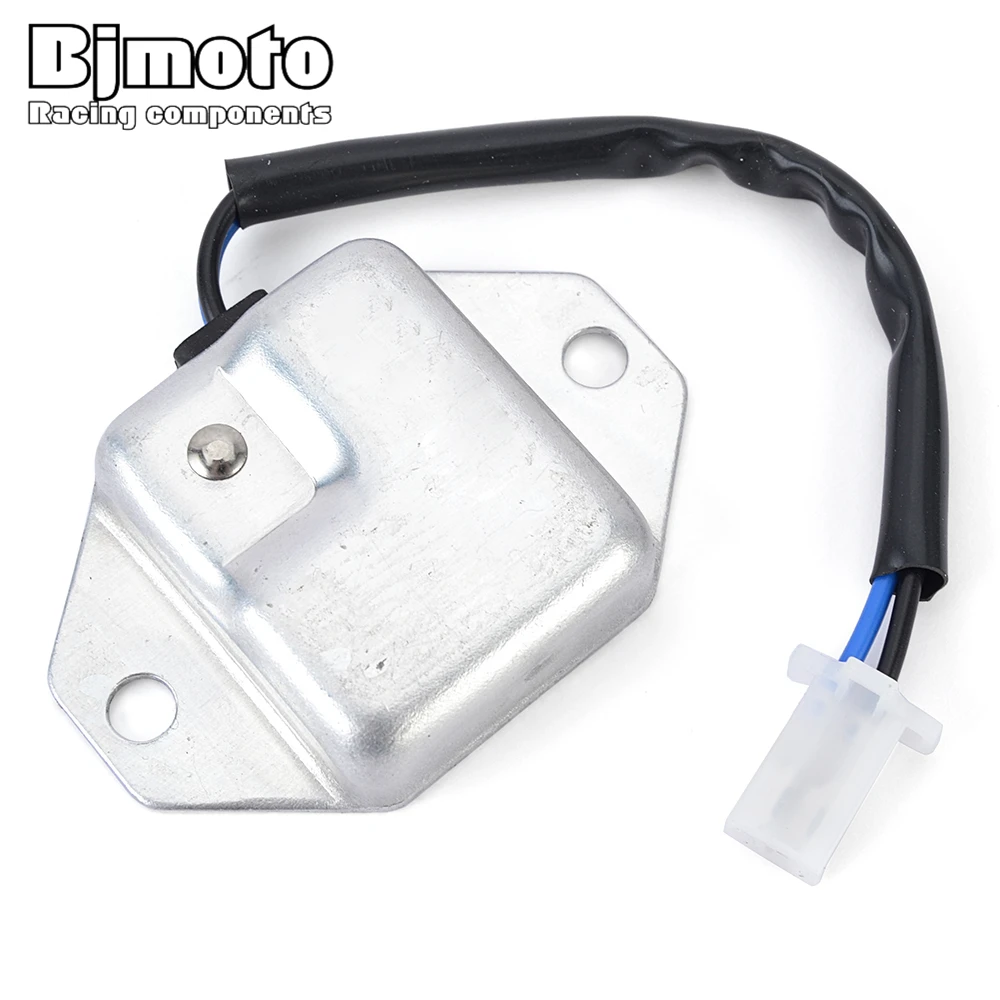 Регулятор напряжения-выпрямитель для Yamaha WR400F BR250 Bravo Long Track Transporter Trapper CF300 EC340 Excel III ET340 Enticer 
Регулятор напряжения-выпрямитель для Yamaha WR400F BR250 Bravo Long Track Transporter Trapper CF300 EC340 Excel III ET340 Enticer