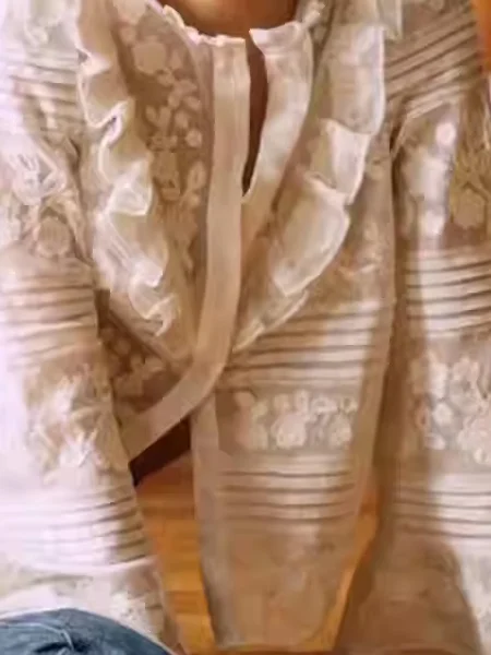 Romantic Embroidered Floral Lace Hem irt Sve Bell Sve Cotton Polyester Blend French Sle Straight Cut Women's Top
Romantic Embroidered Floral Lace Hem irt Sve Bell Sve Cotton Polyester Blend French Sle Straight Cut Women's Top