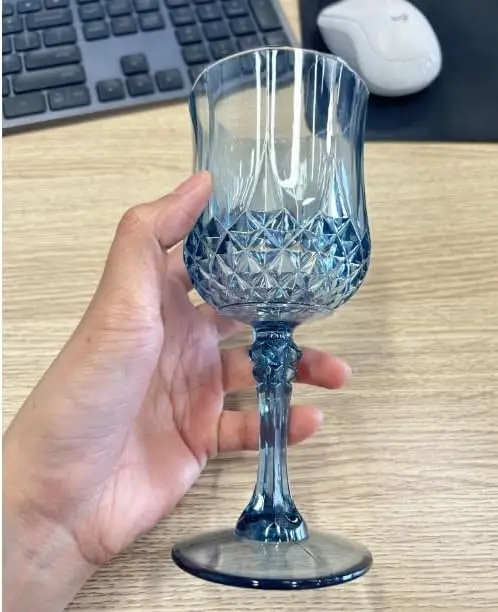 7oz Plastic Rose Gold Drinking Glasses Wedding Glassware Crystal Water Goblets Champagne Flutes (16, Rose Gold)
7oz Plastic Rose Gold Drinking Glasses Wedding Glassware Crystal Water Goblets Champagne Flutes (16, Rose Gold)