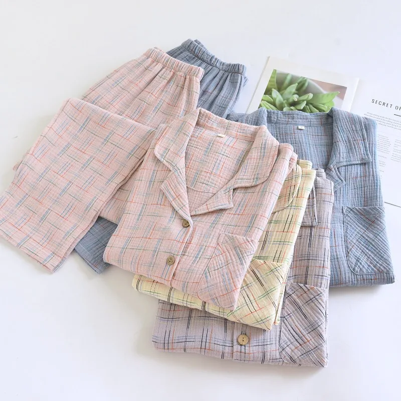 Пижамный комплект из 100% хлопка и марли, мягкая дышащая муслиновая одежда для сна для мужчин и женщин, классическая клетчатая домашняя одежда в всесезонная одежда 
Пижамный комплект из 100% хлопка и марли, мягкая дышащая муслиновая одежда для сна для мужчин и женщин, классическая клетчатая домашняя одежда в всесезонная одежда