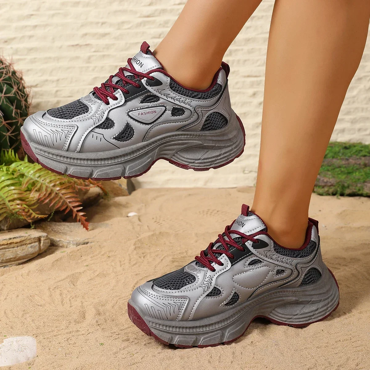 Fashionable New Breathable Thick Soled Casual Running Shoes Comfortable Breathable Height Increasing Women's Sports Shoes
Fashionable New Breathable Thick Soled Casual Running Shoes Comfortable Breathable Height Increasing Women's Sports Shoes