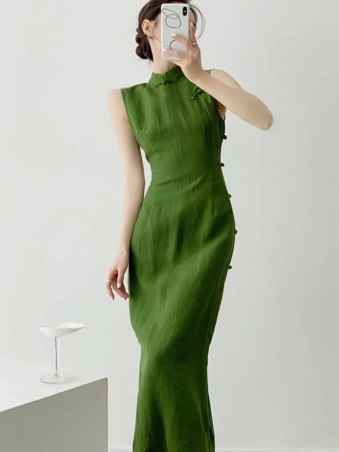 2026 vintage natural literature art dress chinese style daily improved leisure qipao sexy sleeveless waist cinching slit qipao
2026 vintage natural literature art dress chinese style daily improved leisure qipao sexy sleeveless waist cinching slit qipao
