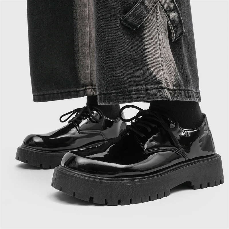 JY men's big head shoes men's new casual retro thick soles increase shoes bright black tide shoes
JY men's big head shoes men's new casual retro thick soles increase shoes bright black tide shoes