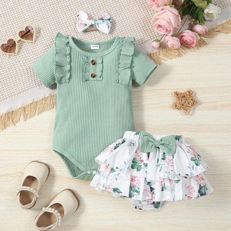 Suefunskry Baby Girls 3PCS Shorts Sets Solid Color Ruffle Romper and Floral PP Shorts Headband Sets Summer Clothes
Suefunskry Baby Girls 3PCS Shorts Sets Solid Color Ruffle Romper and Floral PP Shorts Headband Sets Summer Clothes